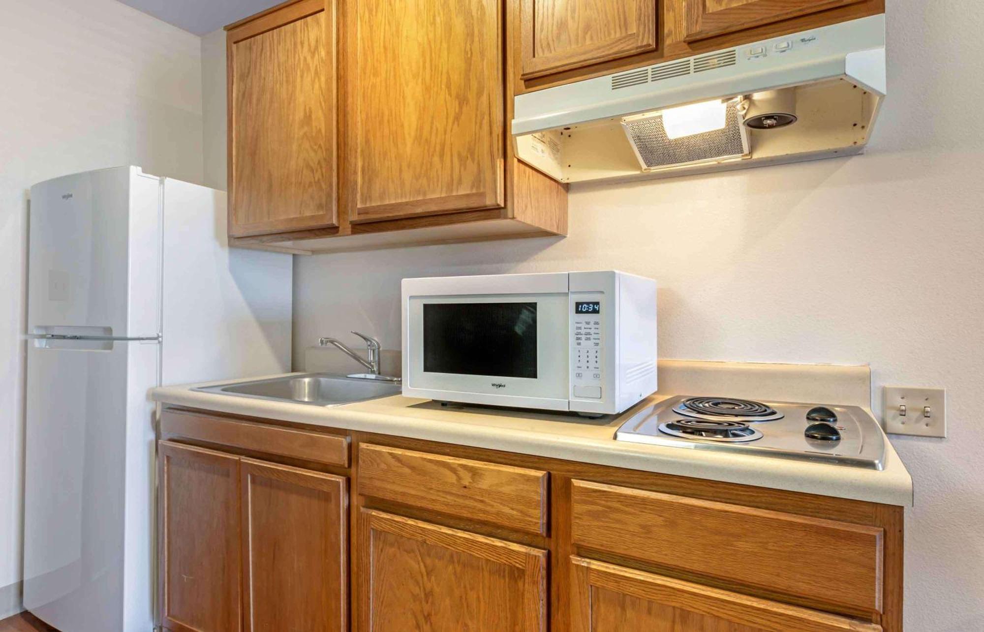 Extended Stay America Select Suites - Colorado Springs - Airport Exterior photo