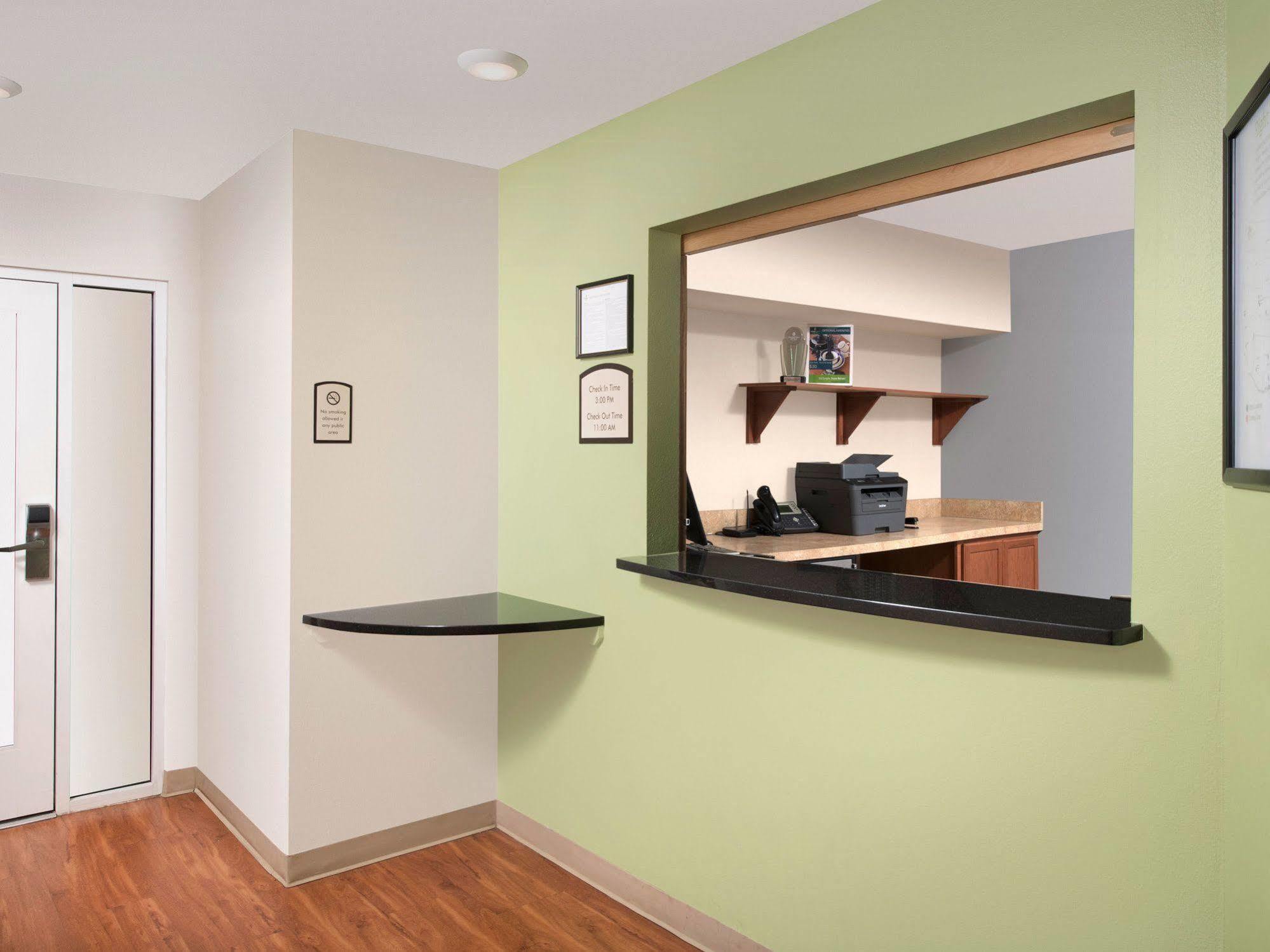 Extended Stay America Select Suites - Colorado Springs - Airport Exterior photo